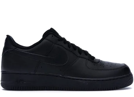 Nike Air Force 1’s Black